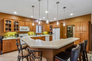 Collingwood Dr-S2804-019.jpg