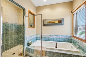 Collingwood Dr-S2804-029.jpg