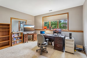 Collingwood Dr-S2804-044.jpg