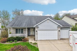 Collingwood Dr-S2804-054.jpg