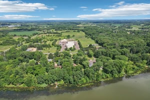 Oasis Rd-S1007-046.jpg