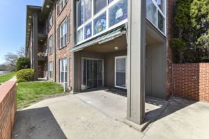  Photo 0