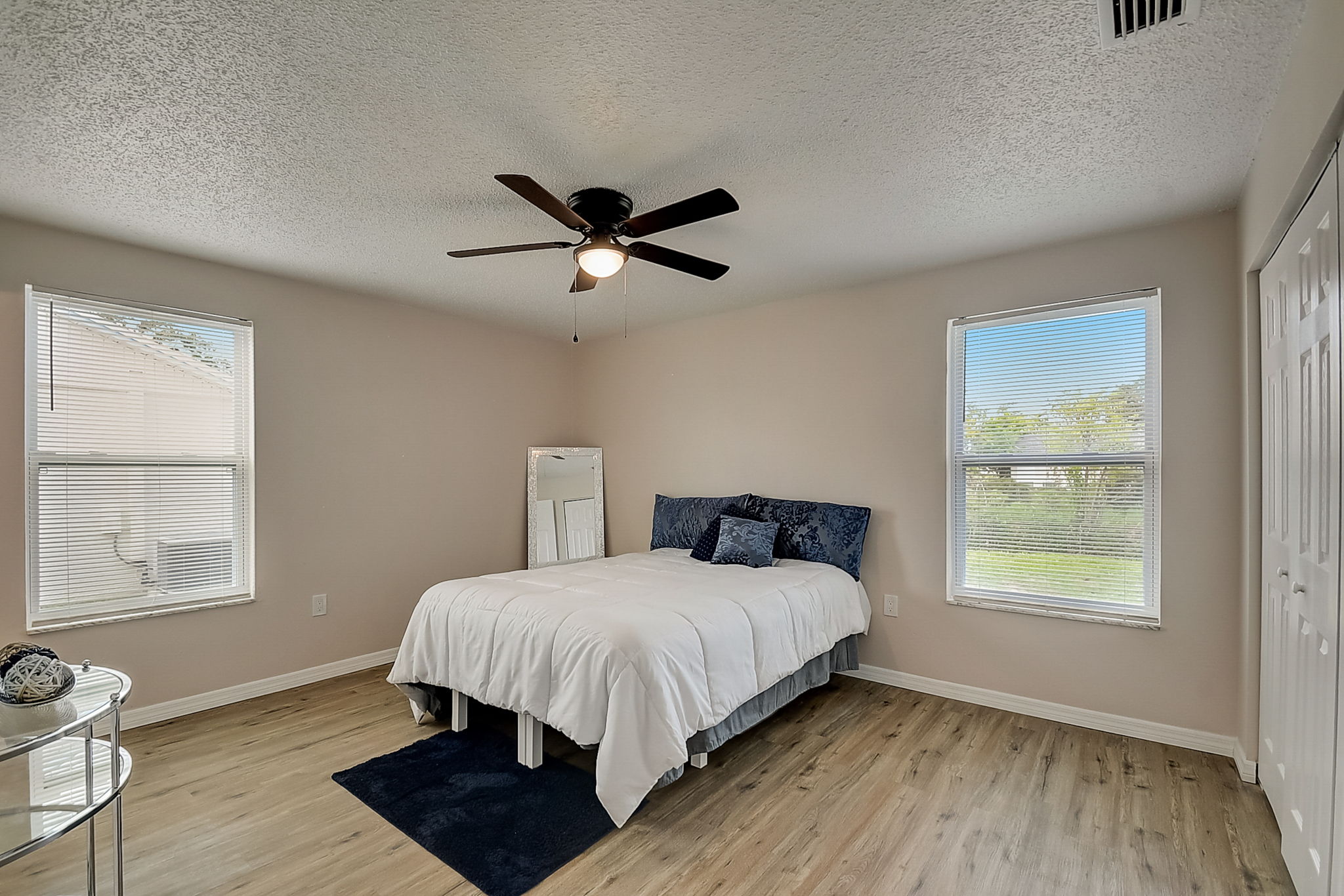 Lenwood Dr-022
