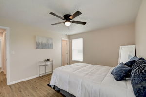 Lenwood Dr-023