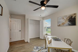 Lenwood Dr-021