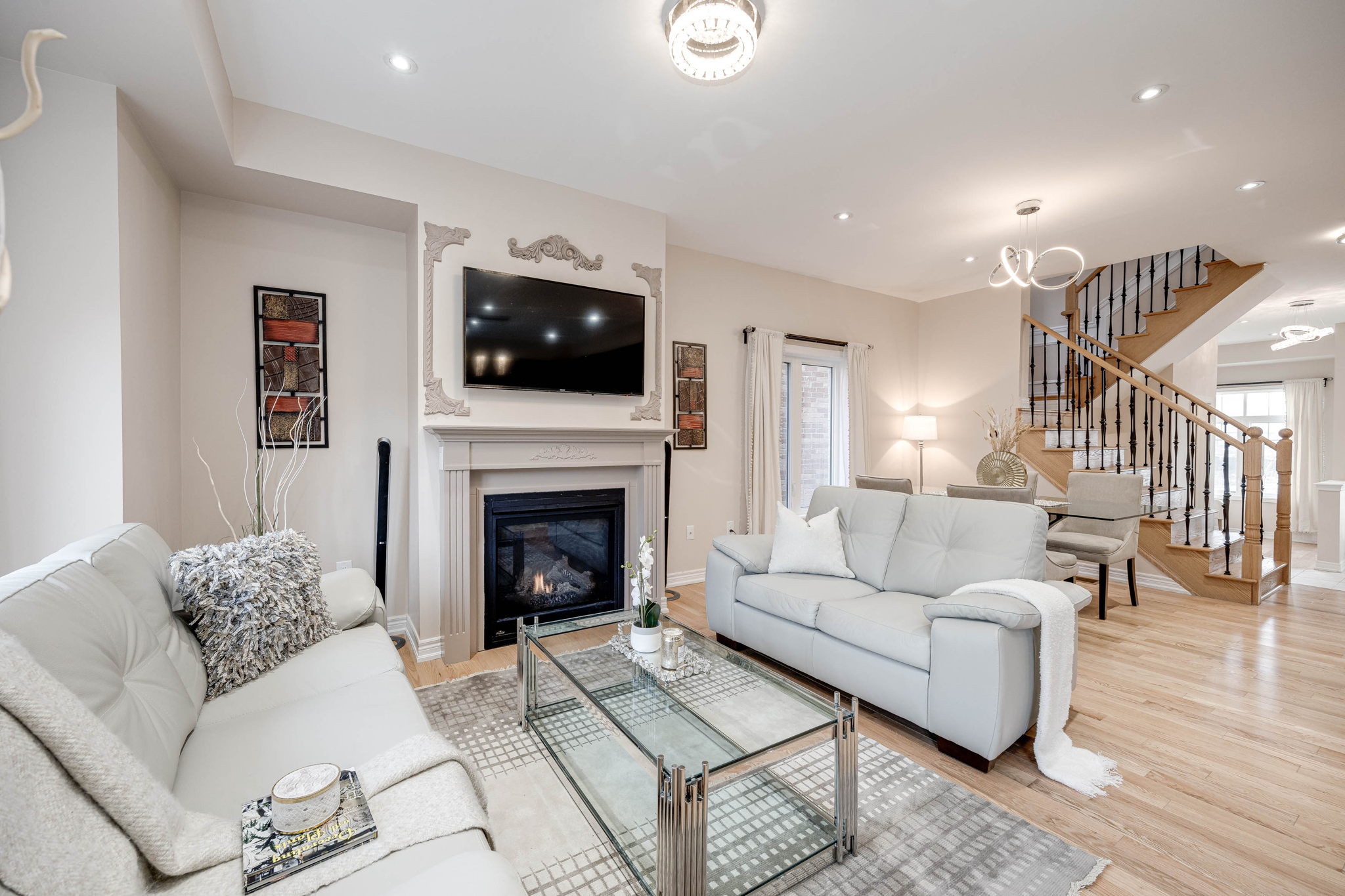 Burlington property showcase — delivered property photograph 13