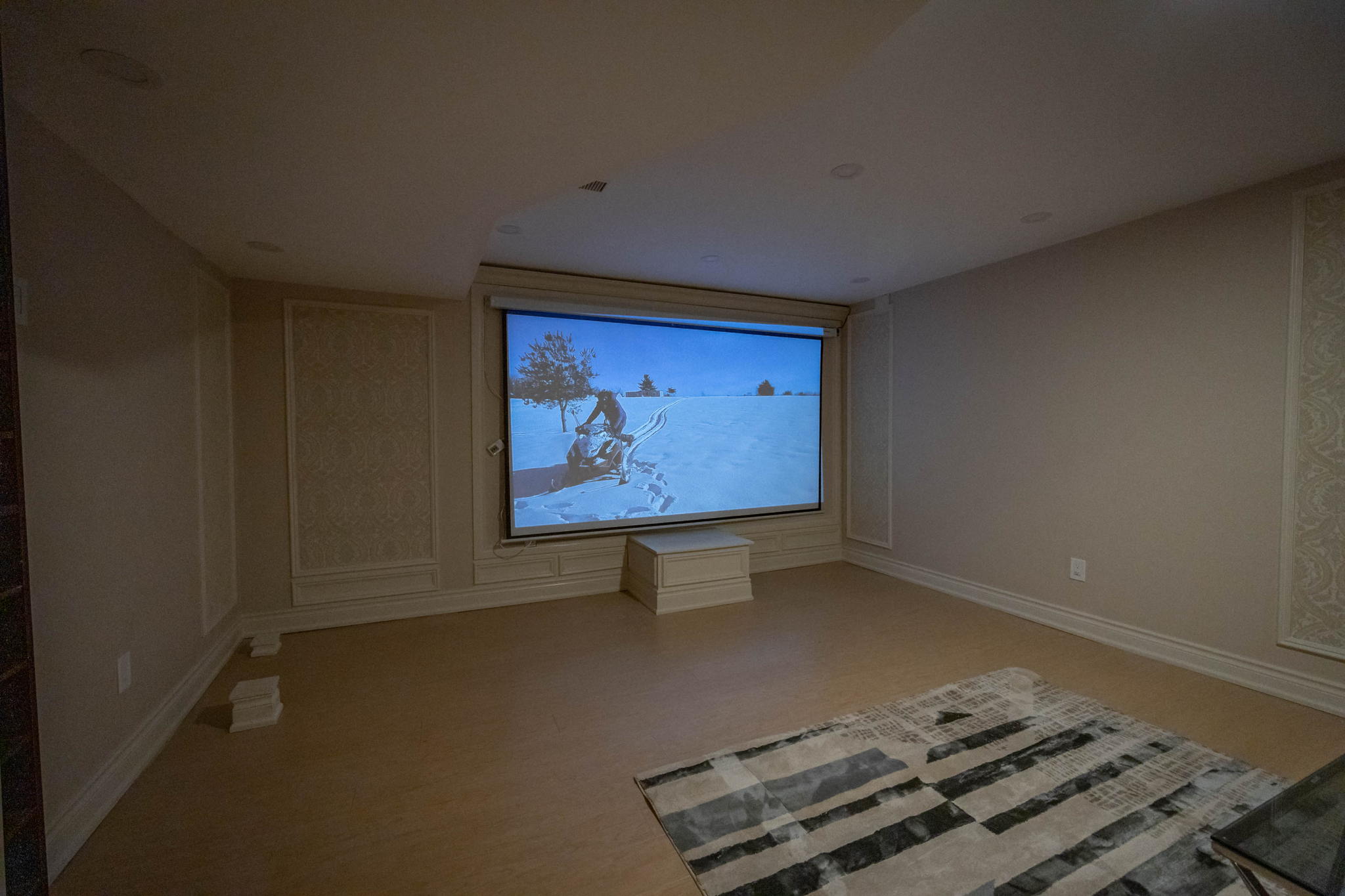 Burlington property showcase — delivered property photograph 40