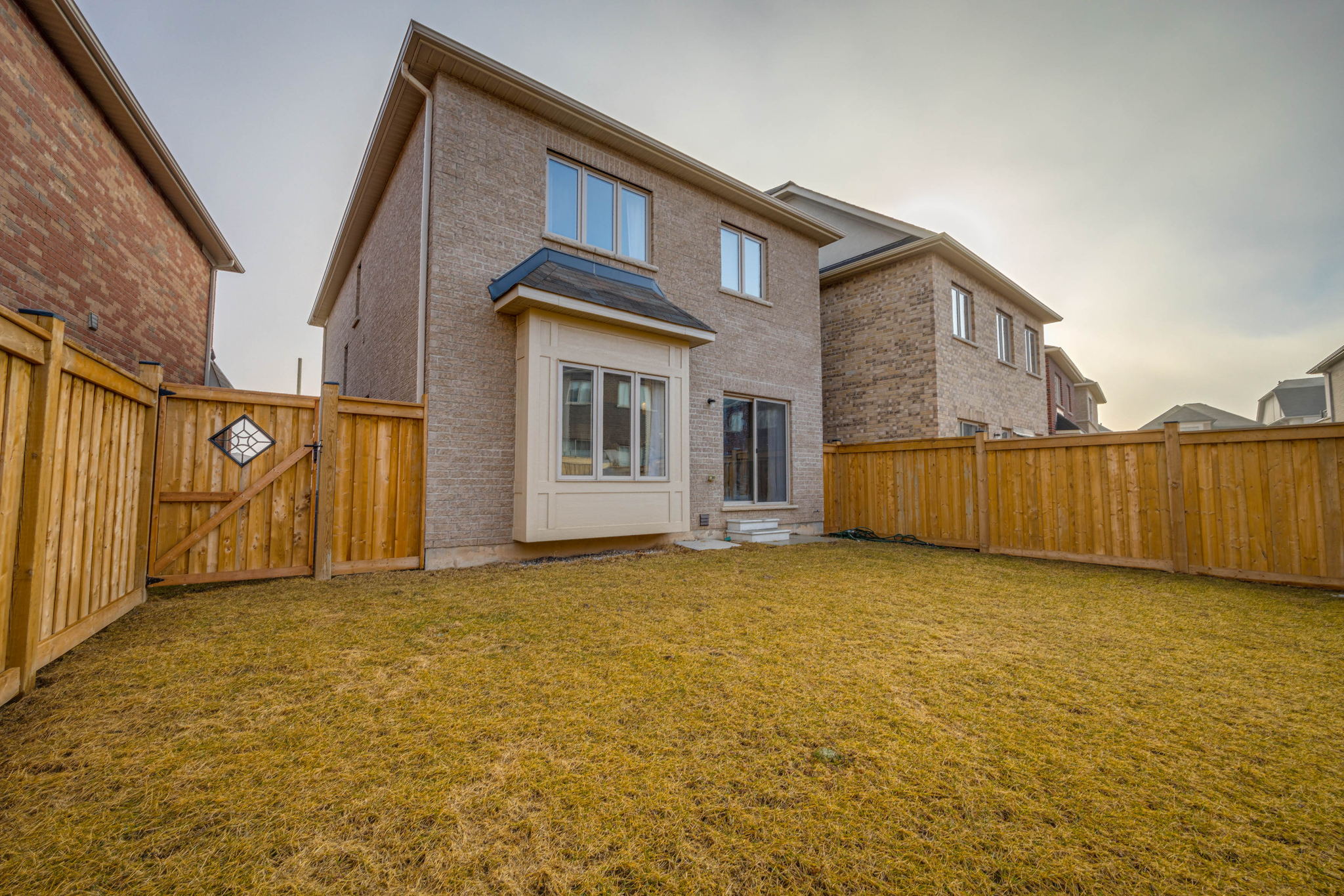 Burlington property showcase — delivered property photograph 45