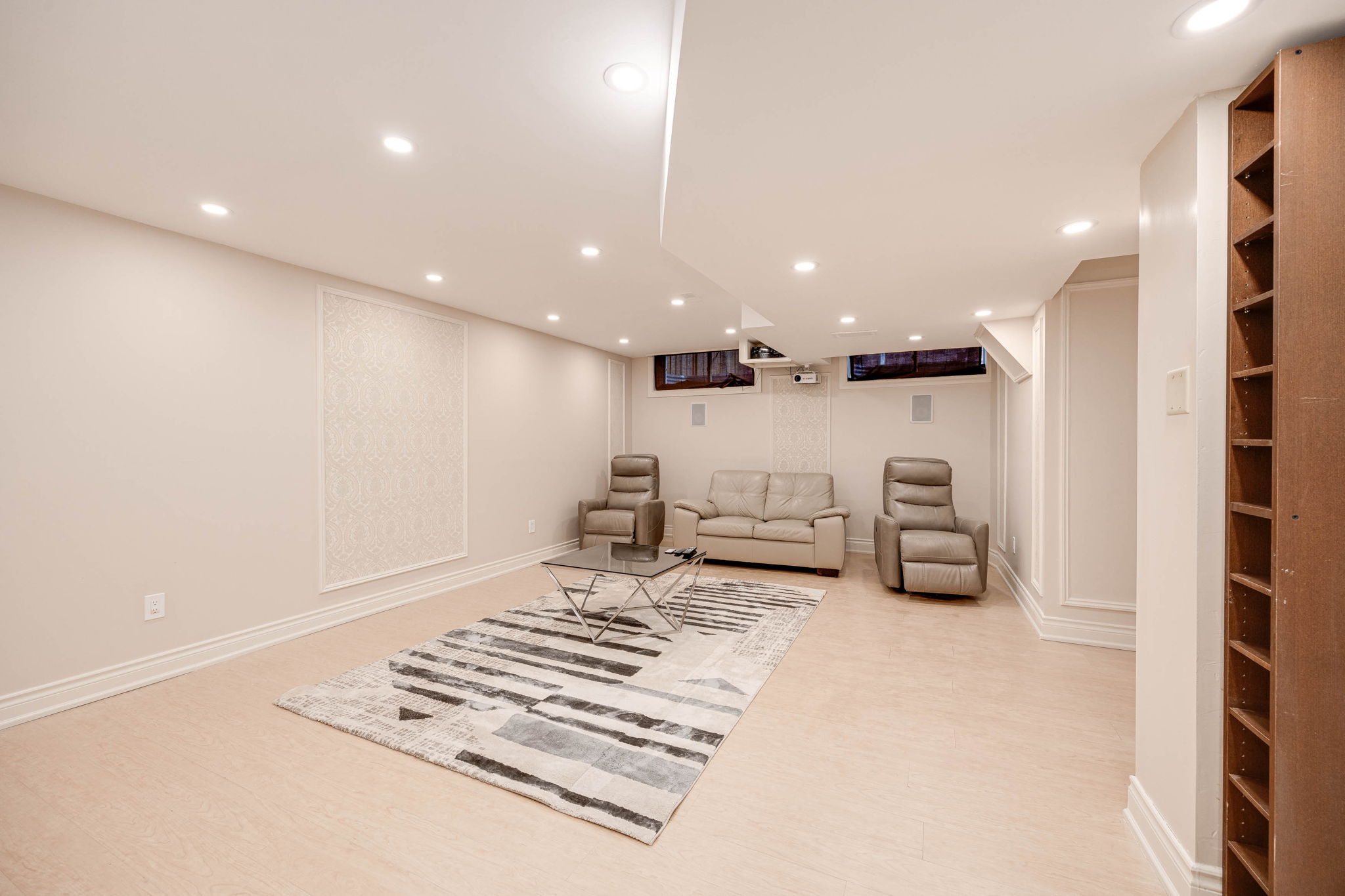 Burlington property showcase — delivered property photograph 41