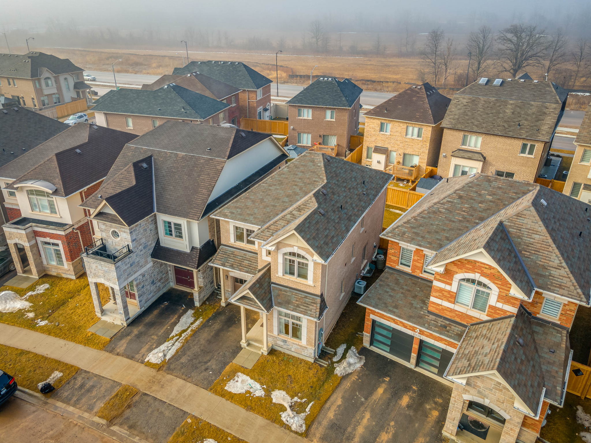 Burlington property showcase — delivered property photograph 7