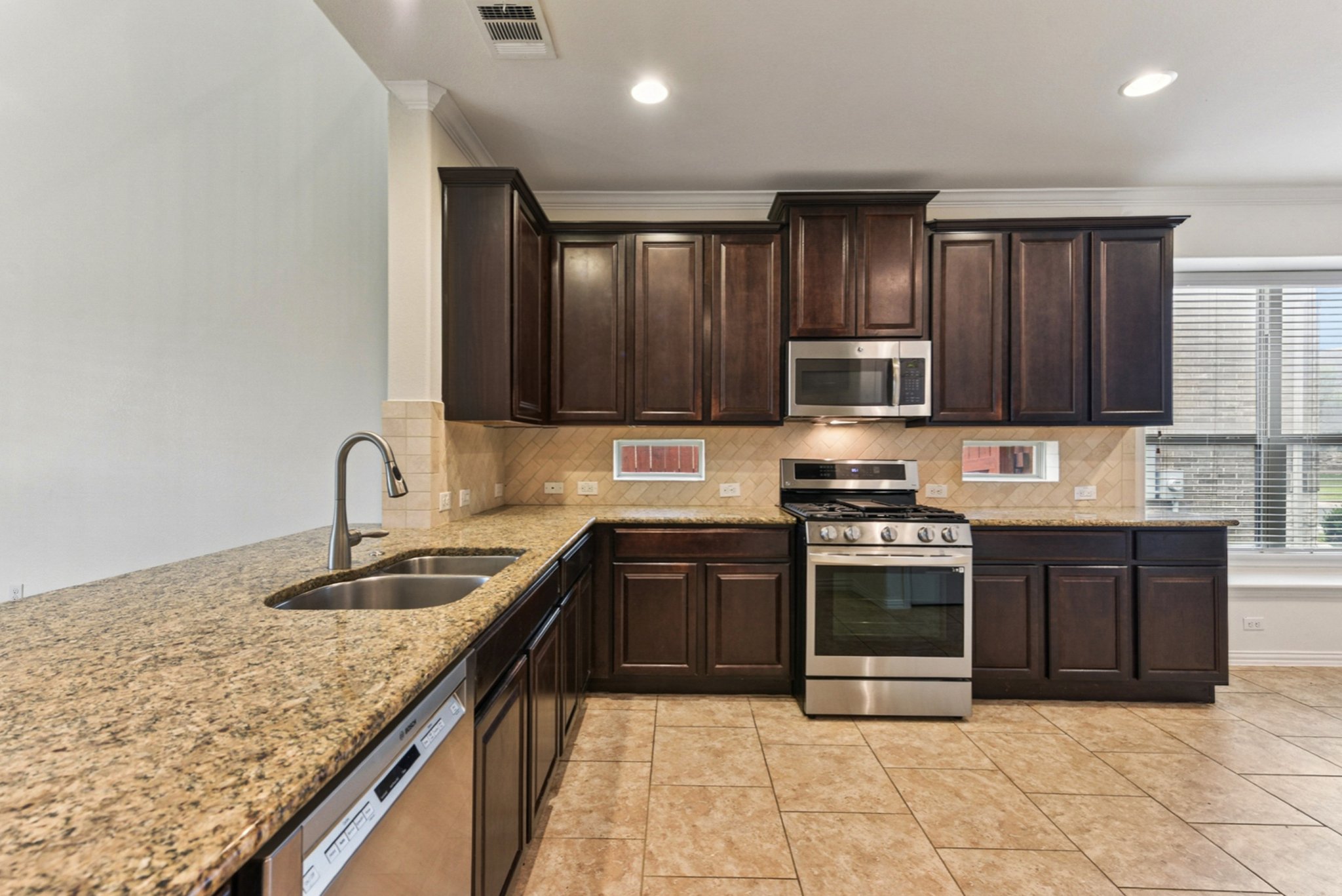 Honey Peach Way-S2607-014.jpg