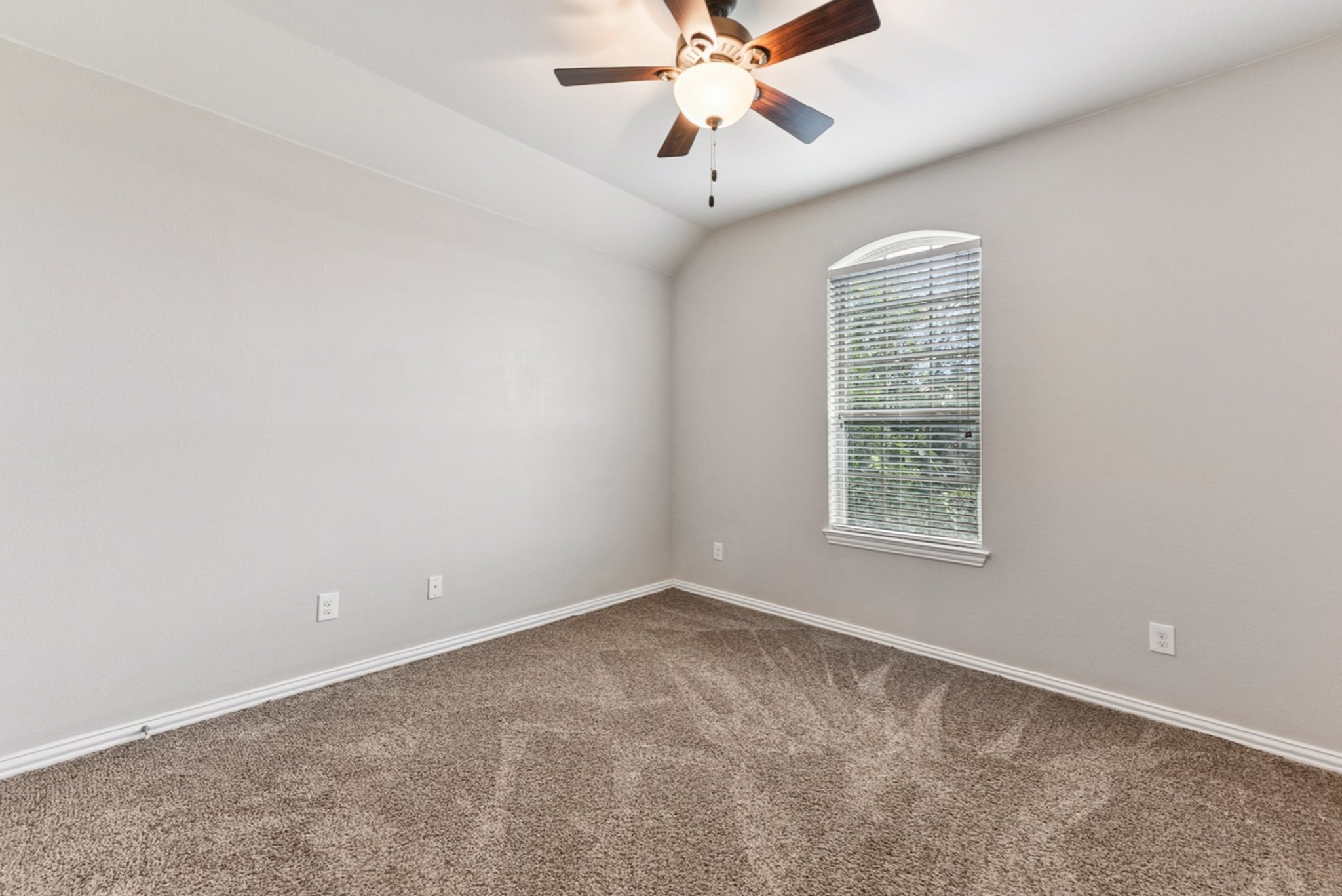 Honey Peach Way-S2607-029.jpg