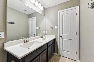 Honey Peach Way-S2607-033.jpg