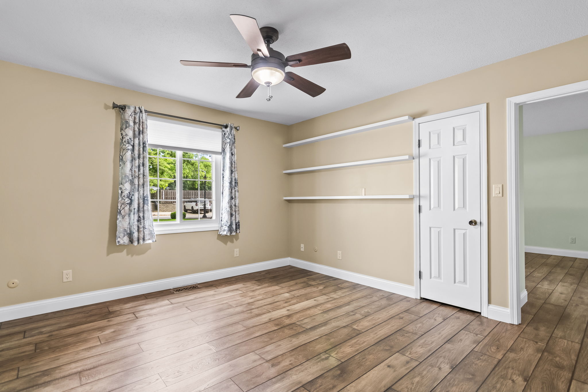 Bonus Room