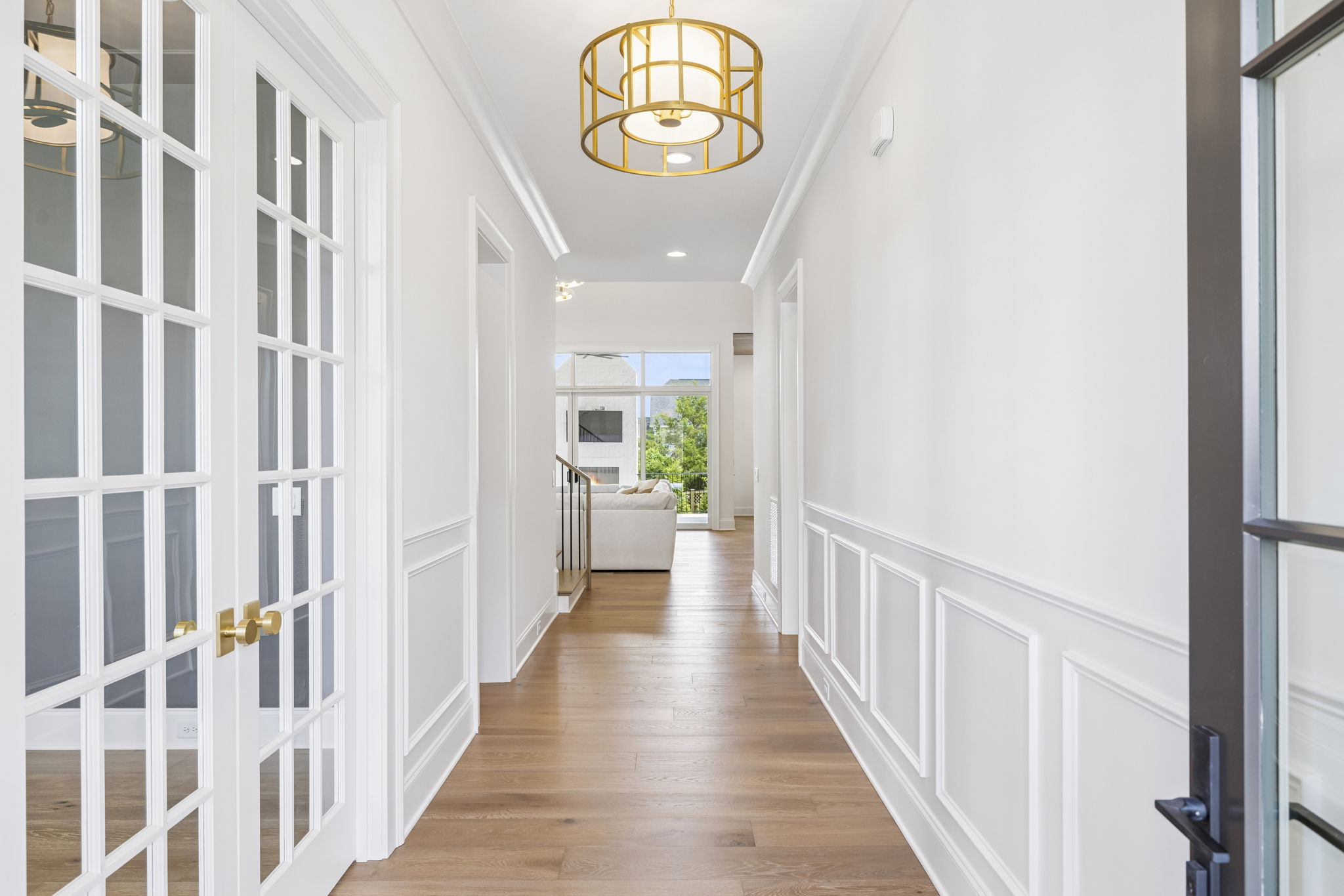  Photo 24