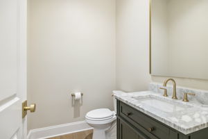  Photo 34