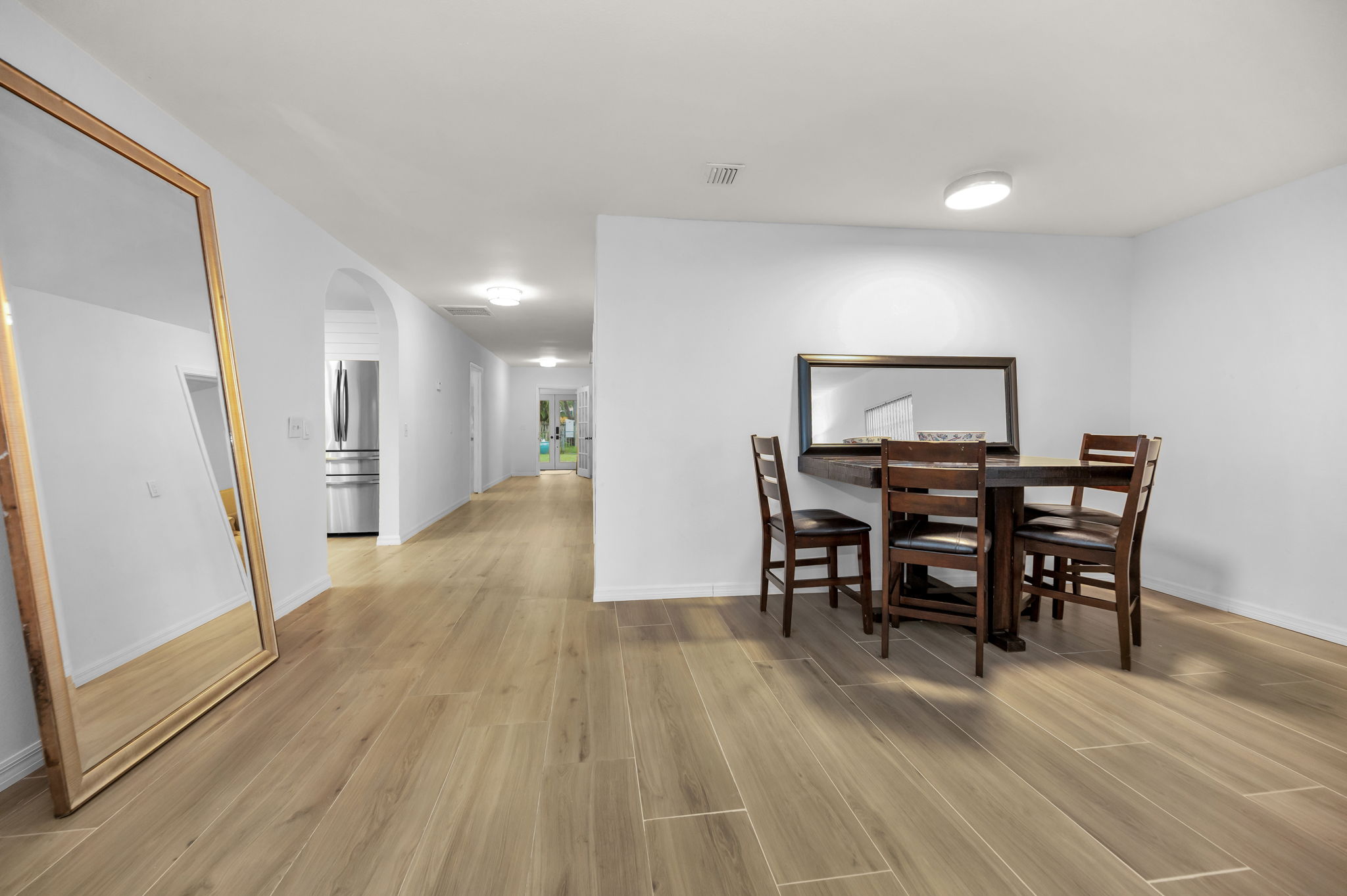 Dining Room2
