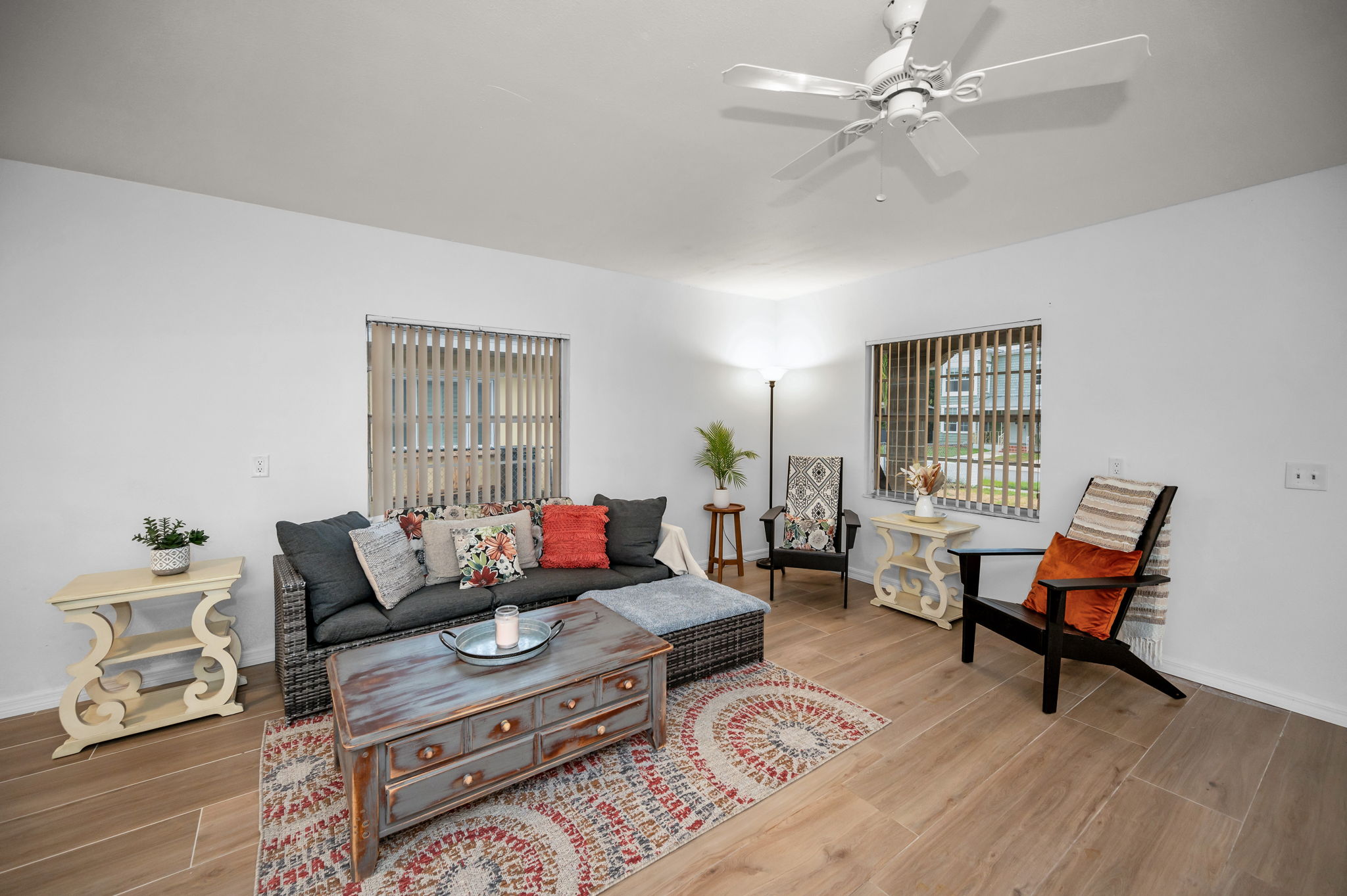 Living Room2
