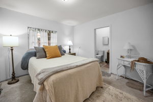 Master Bedroom1a