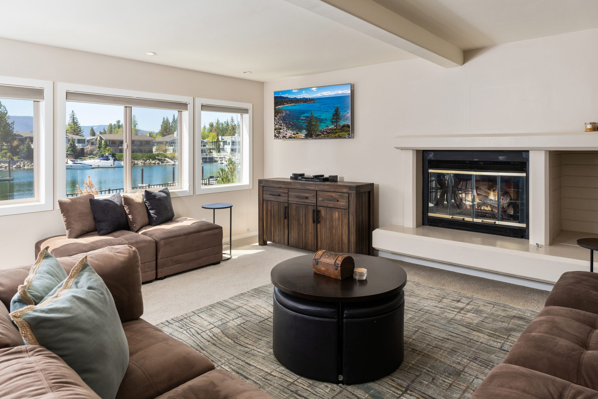 314 Beach Dr, South Lake Tahoe, CA 96150, USA Photo 23