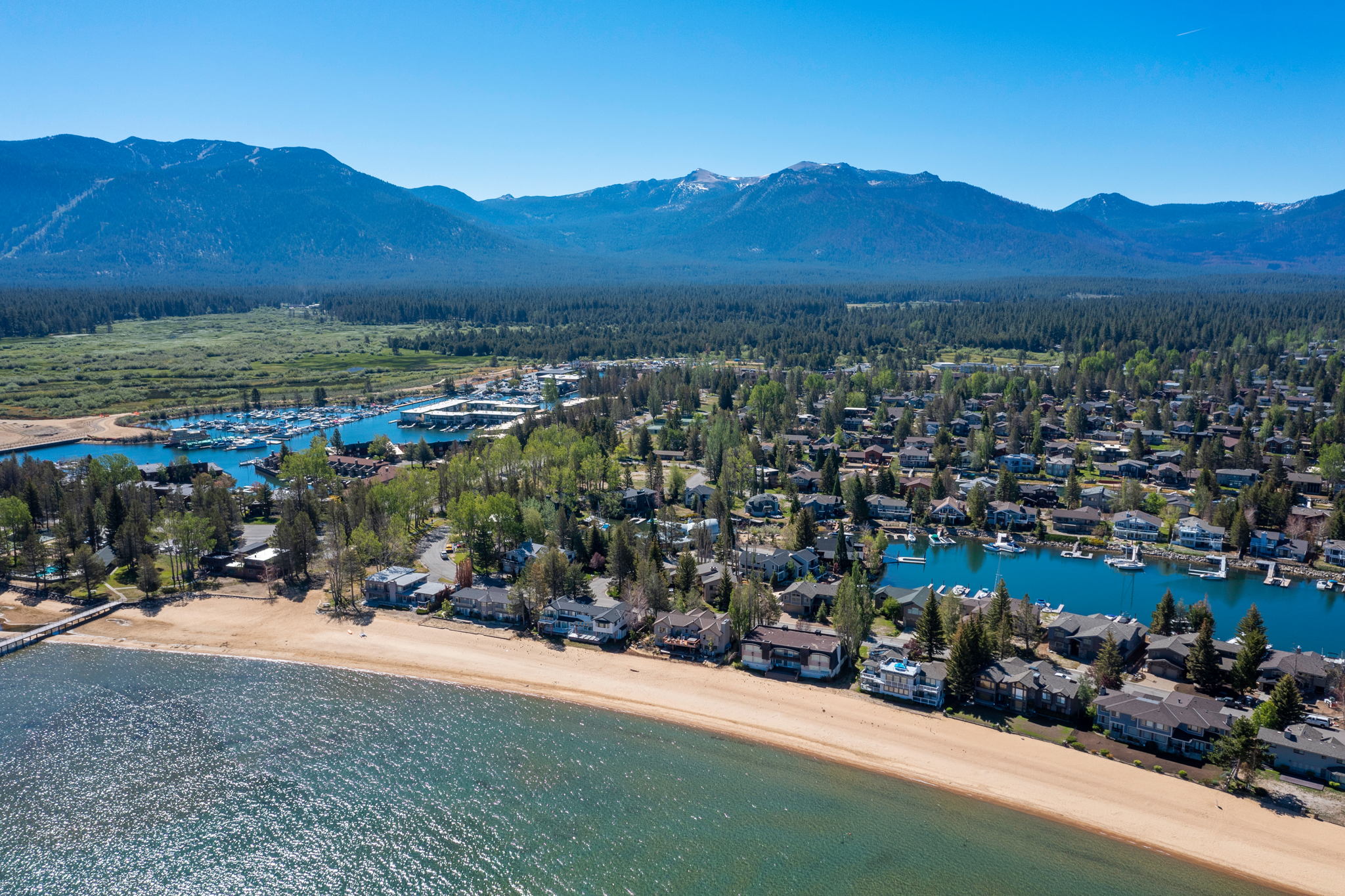 314 Beach Dr, South Lake Tahoe, CA 96150, USA Photo 57