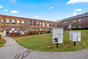  314 Bedford St 113, Lexington, MA 02421, US Photo 33