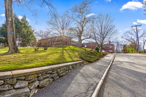  314 Bedford St 113, Lexington, MA 02421, US Photo 1