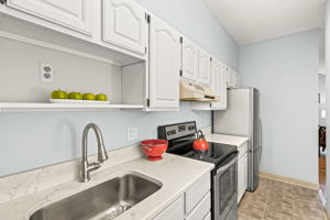  314 Bedford St 113, Lexington, MA 02421, US Photo 21