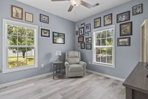 Bedroom/Office