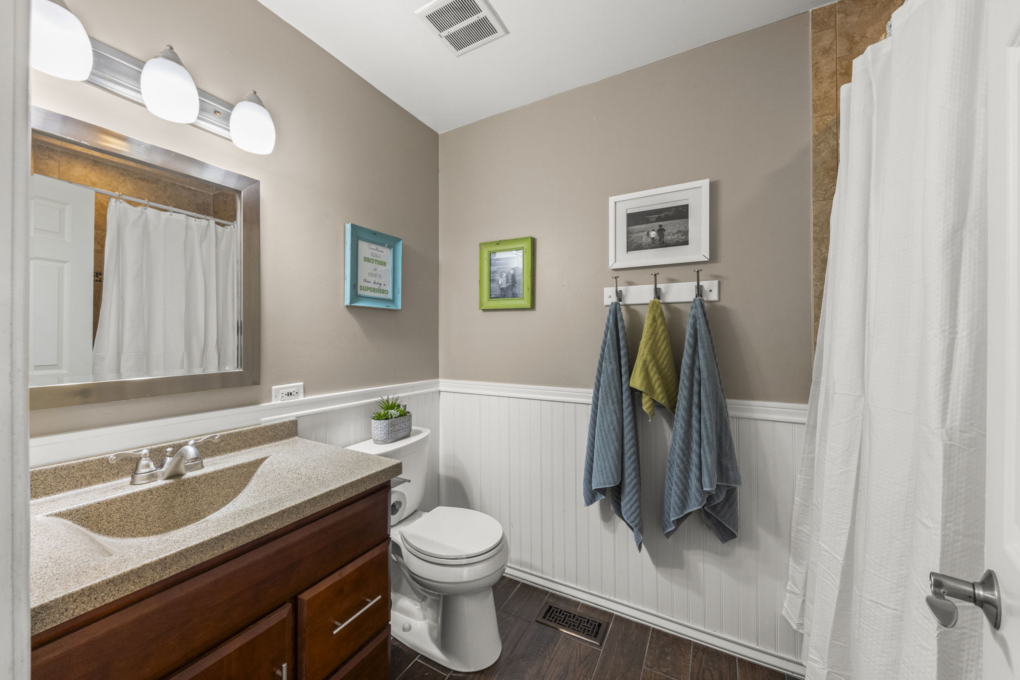 Second Level Full Bathroom