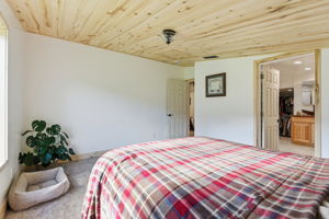 Second floor bedroom ensuite