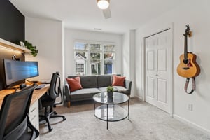 Grant St SE-S0411-026.jpg