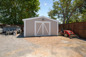  Photo 41