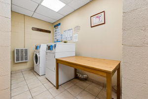  Photo 34