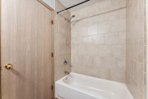  Photo 35