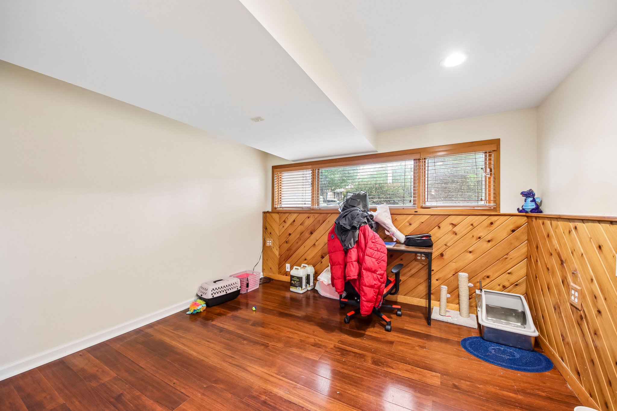 Emerson St-S1709-036.jpg