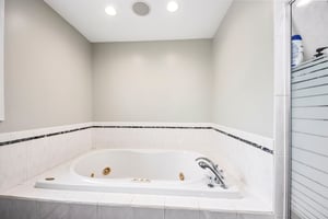 Emerson St-S1709-018.jpg