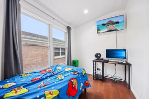 Emerson St-S1709-025.jpg