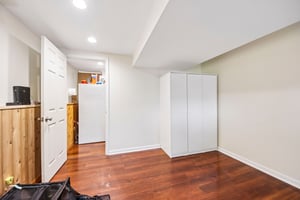 Emerson St-S1709-037.jpg