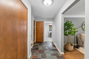 Hilliard Blvd-S2410-005.jpg
