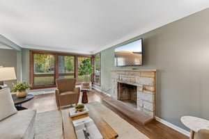 Hilliard Blvd-S2410-007.jpg