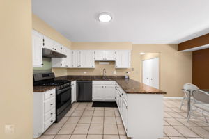3141 Centennial Ct, Highland Park, IL 60035_010