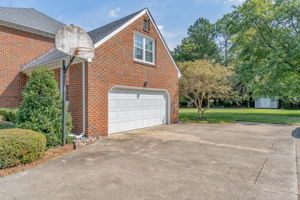 3141 Tyre Neck Rd, Chesapeake, VA 23321, USA Photo 1