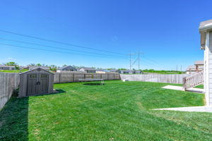  Photo 32