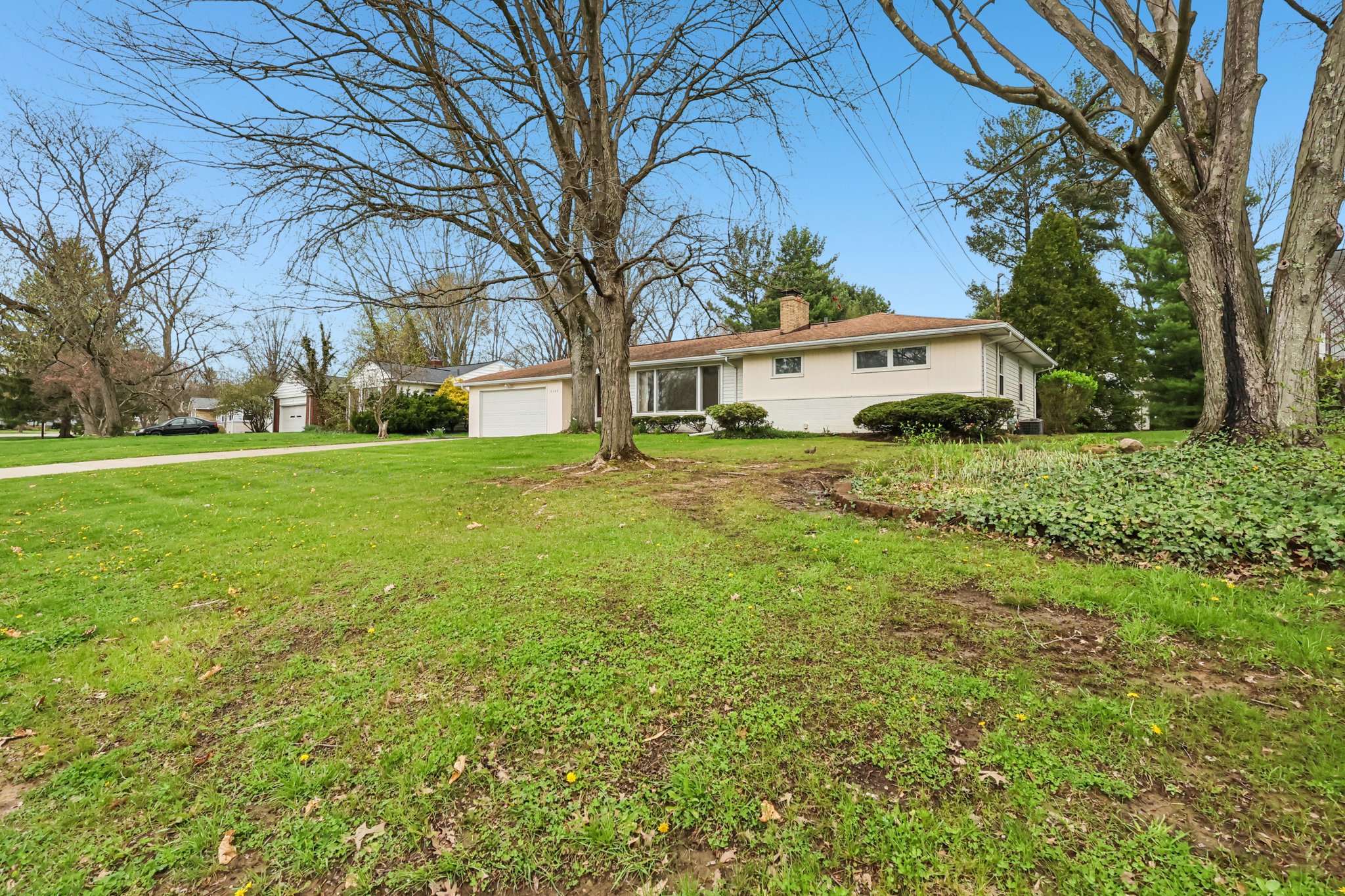 Morewood Rd-S1404-004.jpg