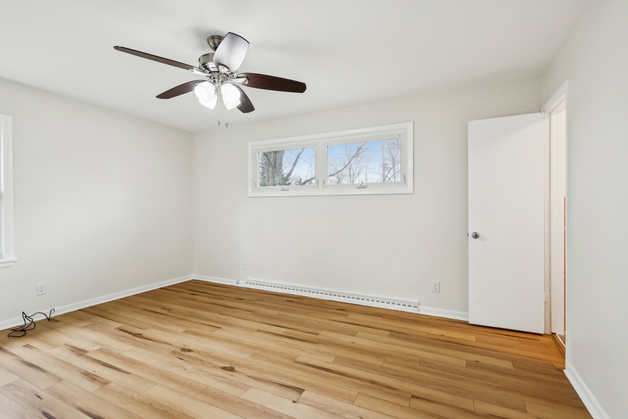 Morewood Rd-S1404-028.jpg