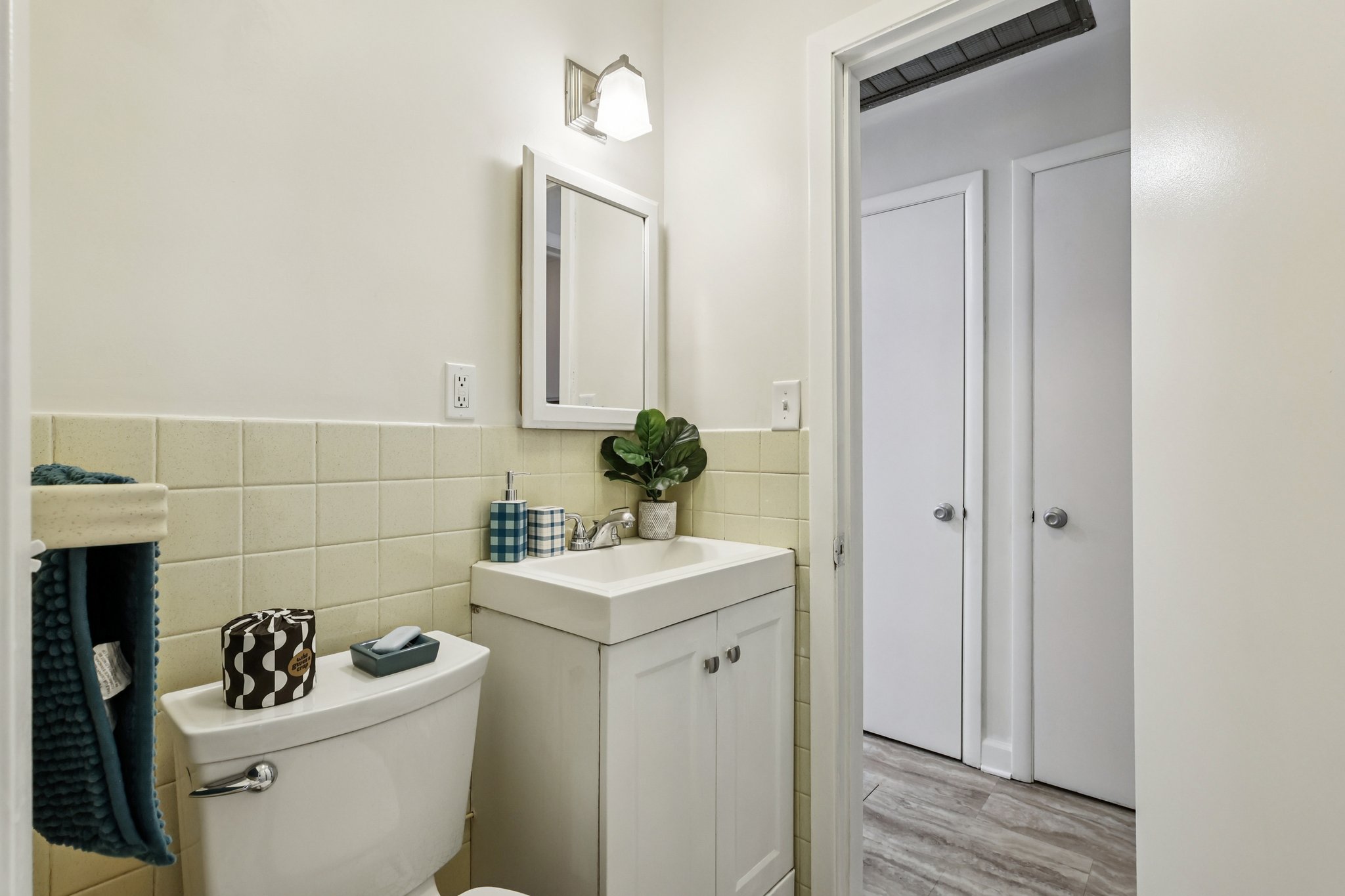 Morewood Rd-S1404-035.jpg