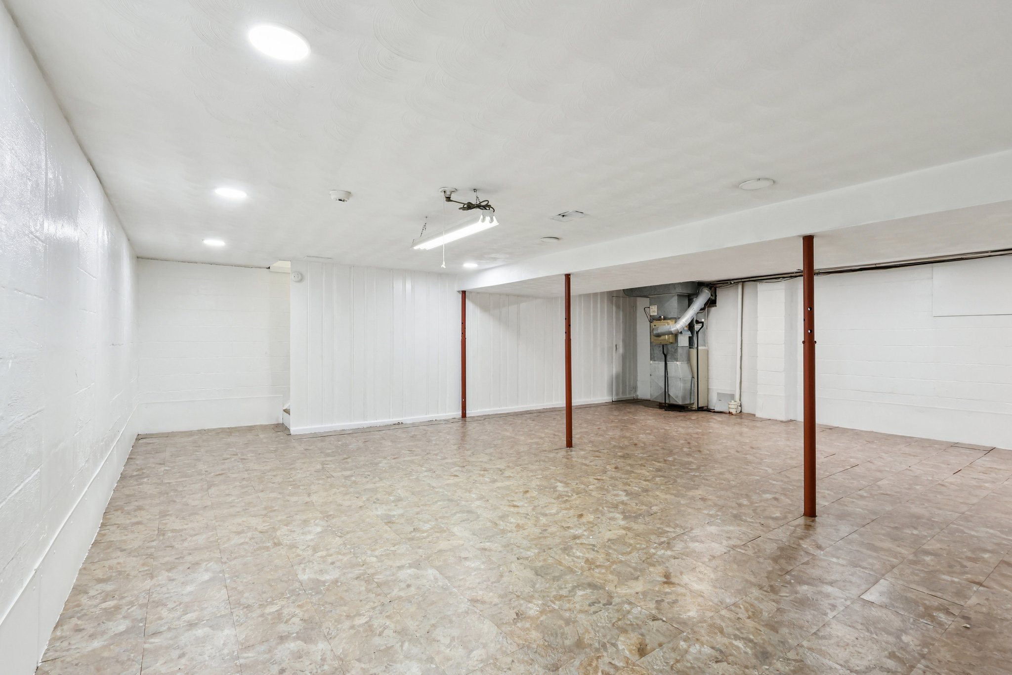 Morewood Rd-S1404-038.jpg