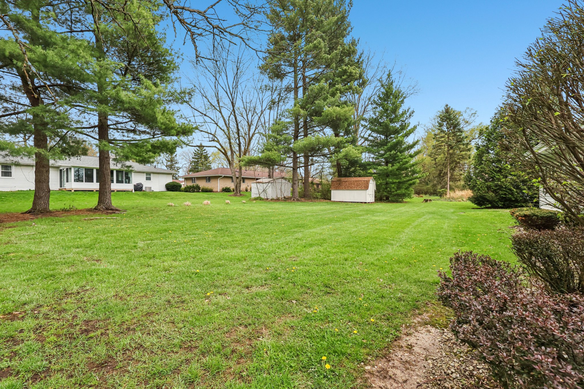 Morewood Rd-S1404-042.jpg