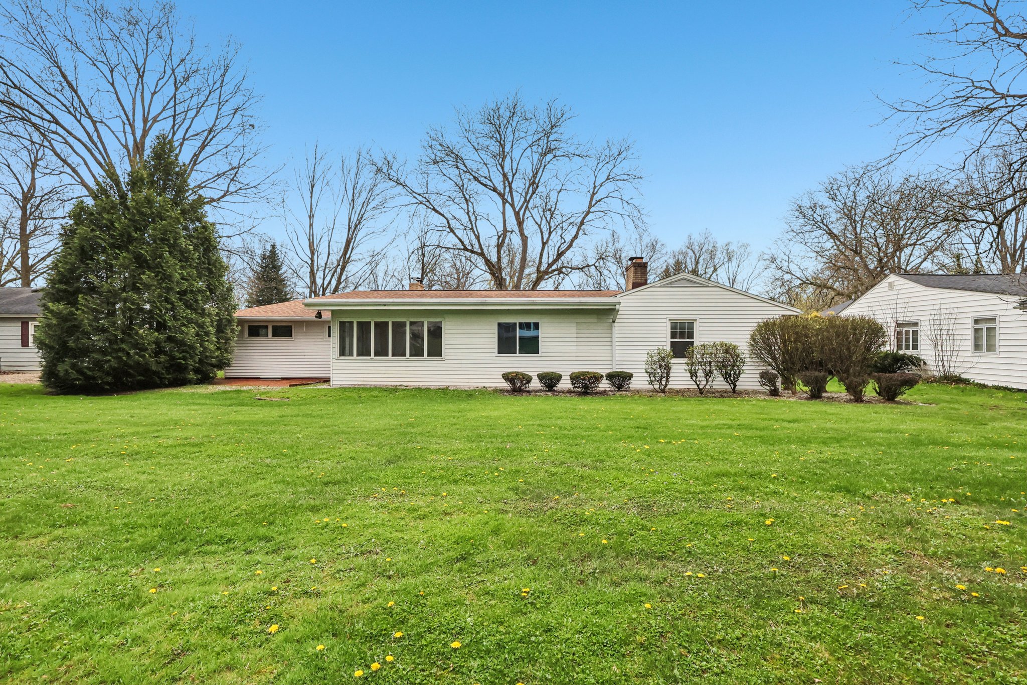 Morewood Rd-S1404-045.jpg